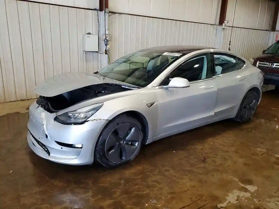 5YJ3E1EB2JF091094 2018 TESLA MODEL 3-0