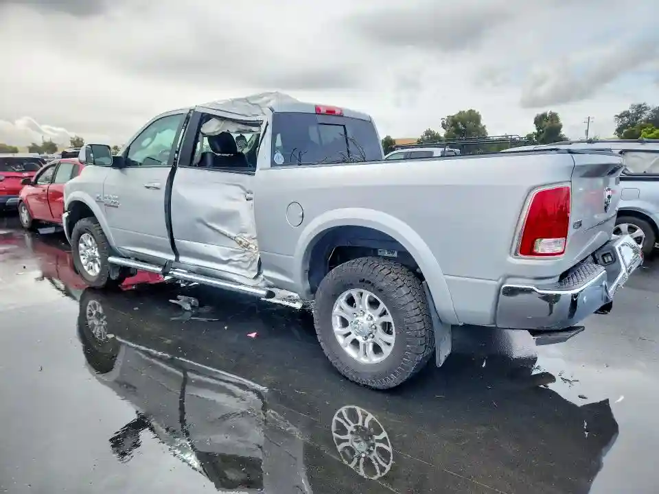 3C63R3EL3JG271467 2018 RAM 3500-1