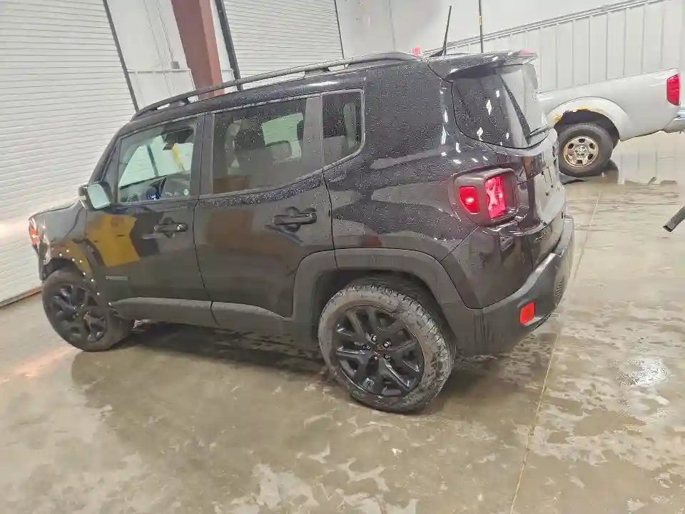 ZACCJBBB1JPJ45562 2018 JEEP RENEGADE-1