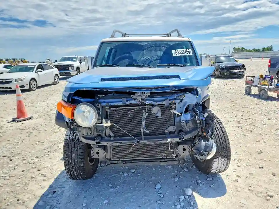 JTEBU4BF6CK121996 2012 TOYOTA FJ CRUISER-4