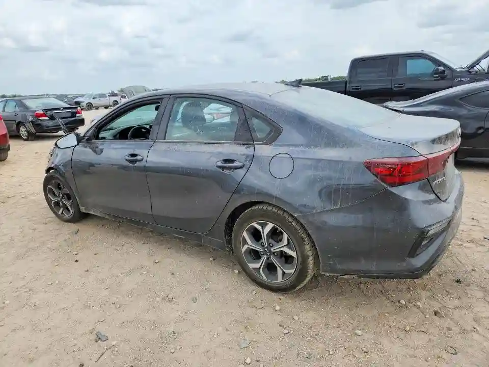 3KPF24AD1KE112281 2019 KIA FORTE LXS-1