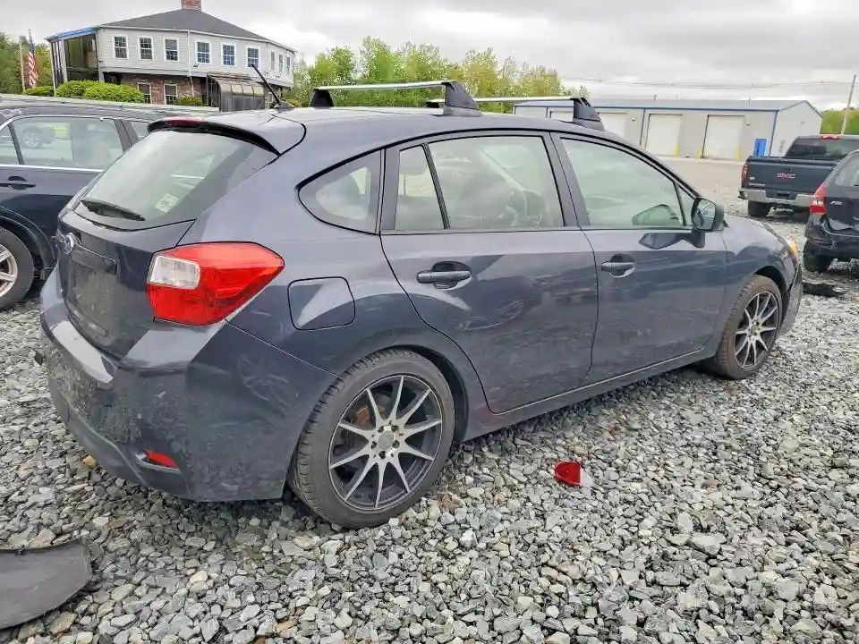 JF1GPAA61D1883843 2013 SUBARU IMPREZA-2