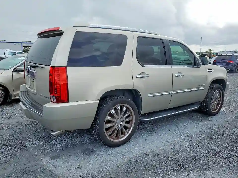 1GYS3AEF9DR148873 2013 CADILLAC ESCALADE-2