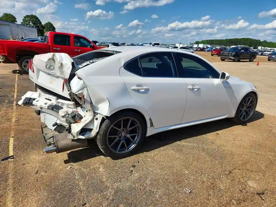 JTHBF5C29A5119685 2010 LEXUS IS 250-2