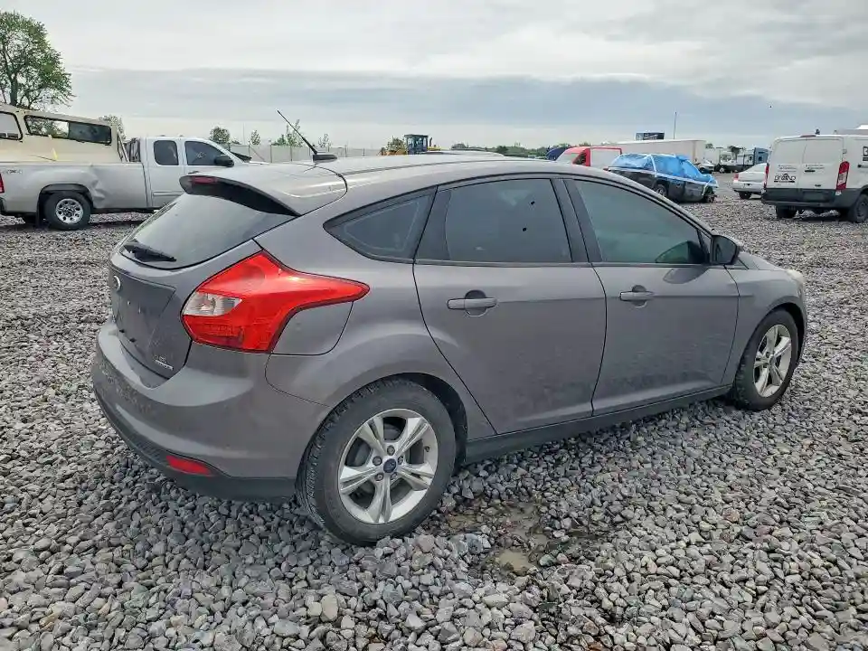 1FADP3K21EL116588 2014 FORD FOCUS-2