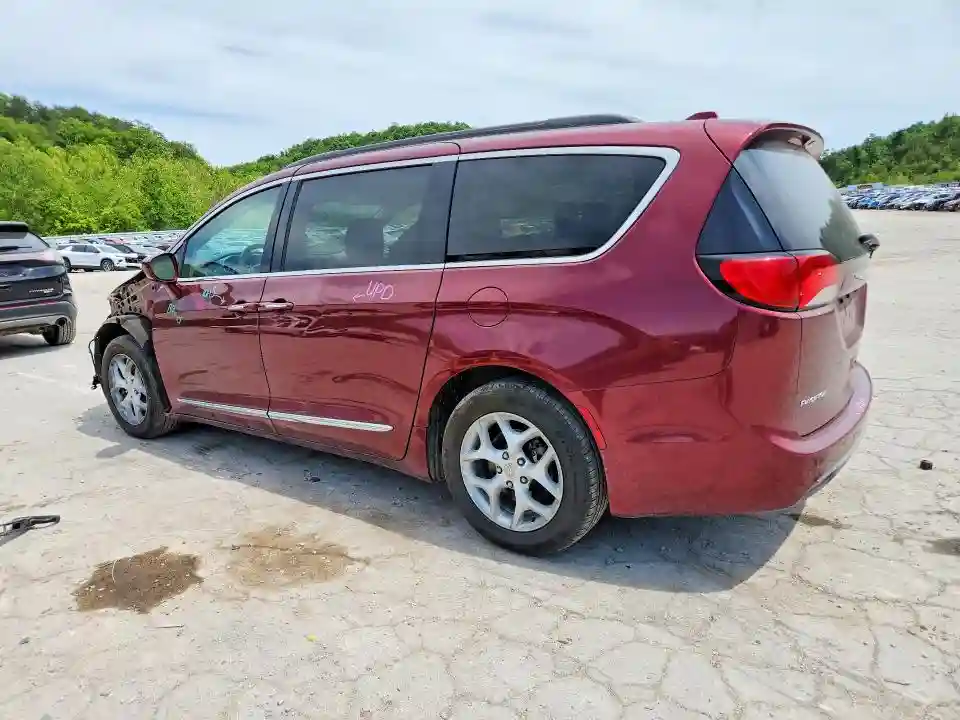 2C4RC1BG9HR511447 2017 CHRYSLER PACIFICA-1