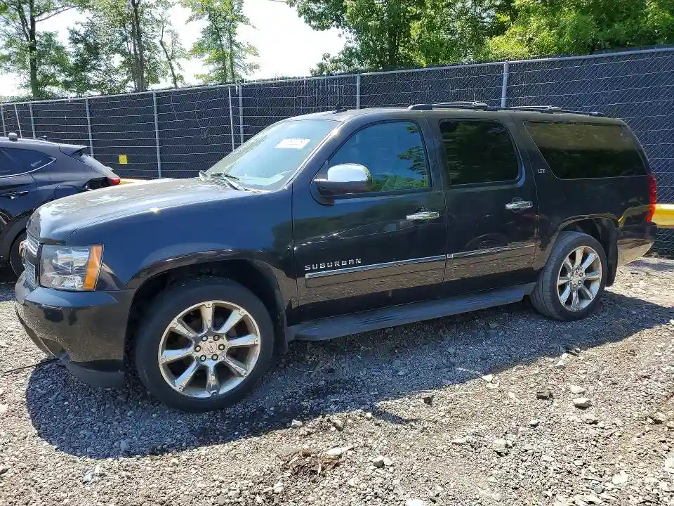 1GNSKKE79CR276107 2012 CHEVROLET SUBURBAN-0