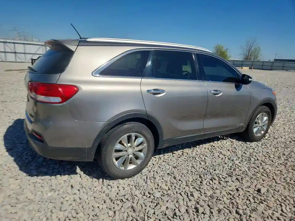 5XYPGDA51GG093885 2016 KIA SORENTO-2