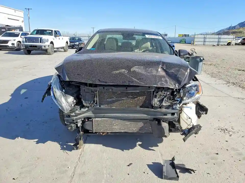 YV1612FS4E1299127 2014 VOLVO S60-4