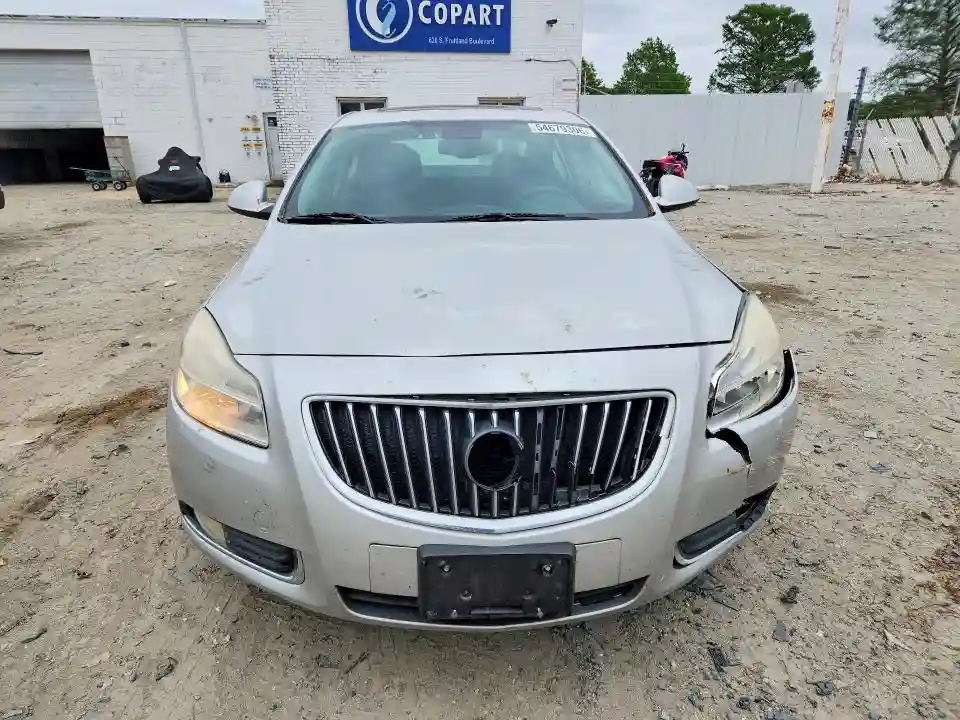 W04GP5EC5B1001954 2011 BUICK REGAL-4