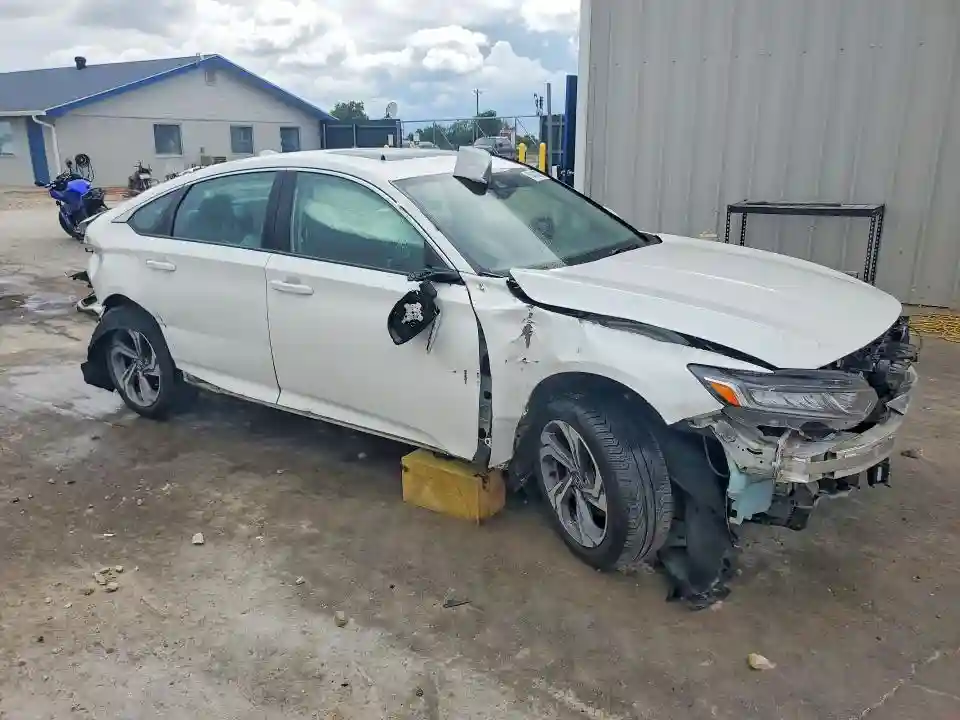 1HGCV1F61JA025065 2018 HONDA ACCORD-3