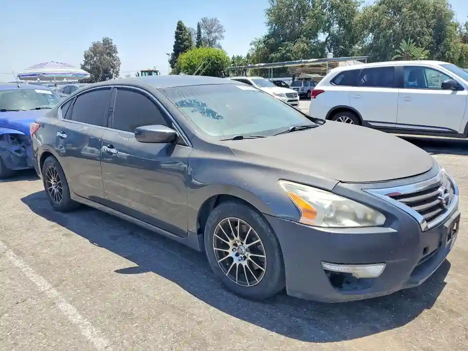 1N4AL3AP1DN418719 2013 NISSAN ALTIMA-3