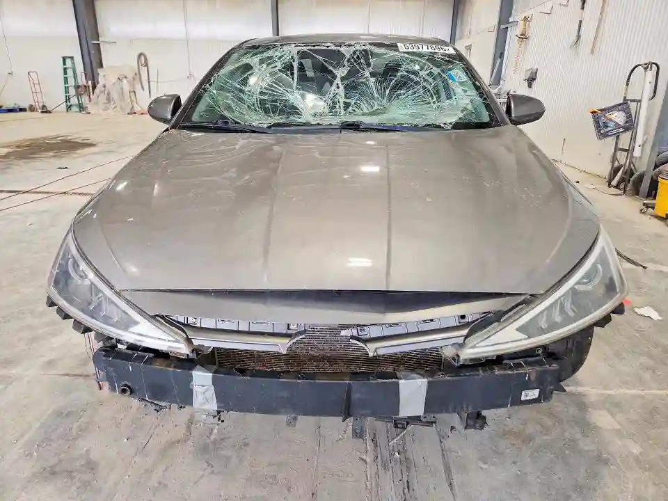 5NPD84LF5LH536385 2020 HYUNDAI ELANTRA-4