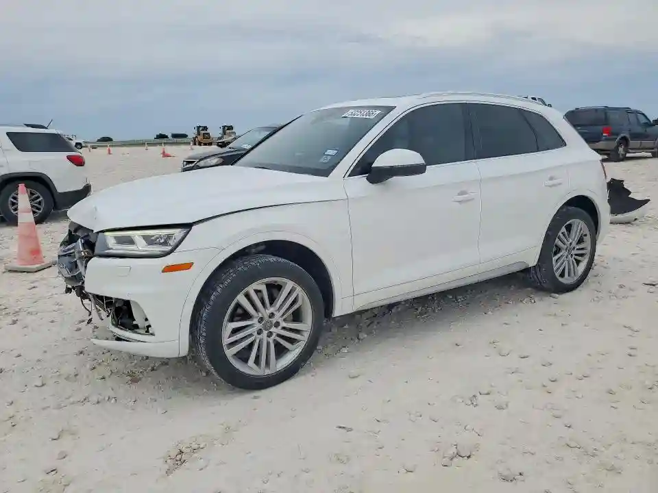 WA1BNAFY7J2126580 2018 AUDI Q5-0