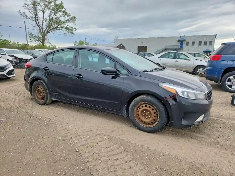 3KPFL4A7XJE181430 2018 KIA FORTE-3