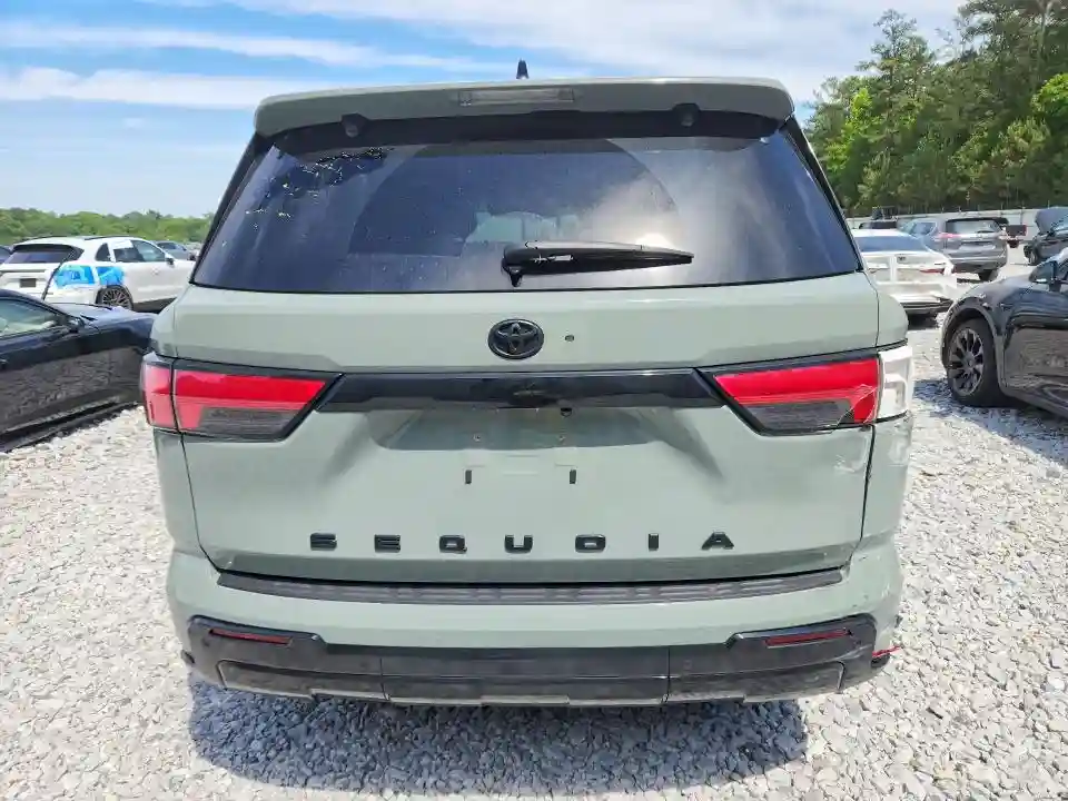 7SVAAABA0RX038383 2024 TOYOTA SEQUOIA-5