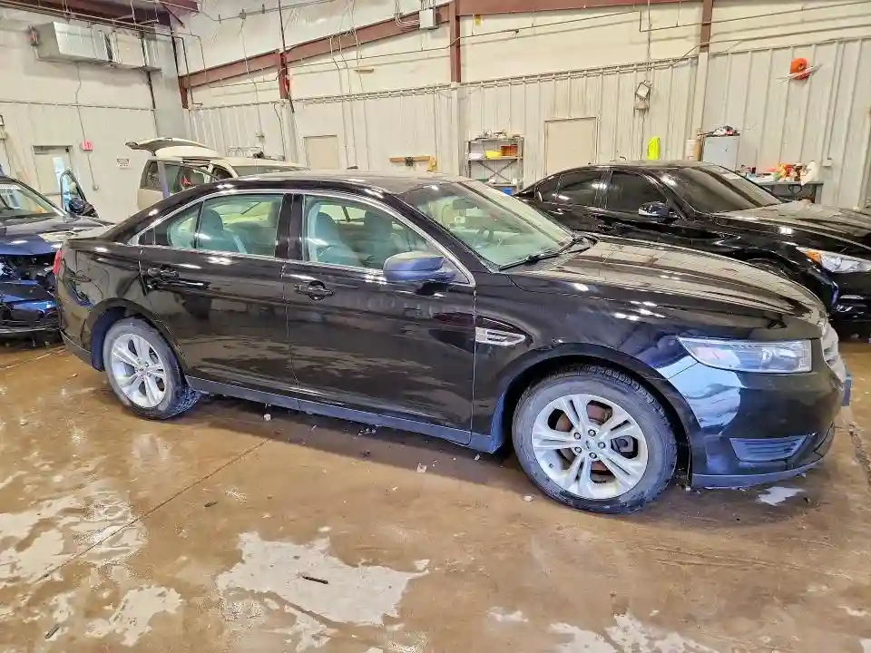 1FAHP2D80HG132355 2017 FORD TAURUS-3