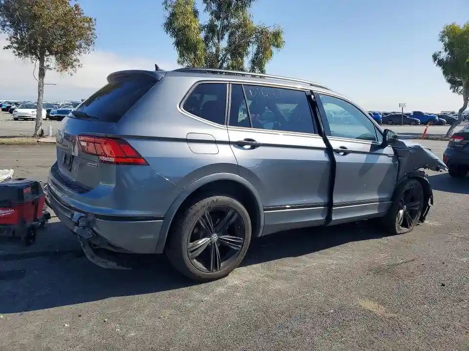 3VV2B7AX0KM164728 2019 VOLKSWAGEN TIGUAN-2