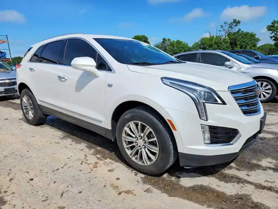 1GYKNBRS6HZ289199 2017 CADILLAC XT5-3
