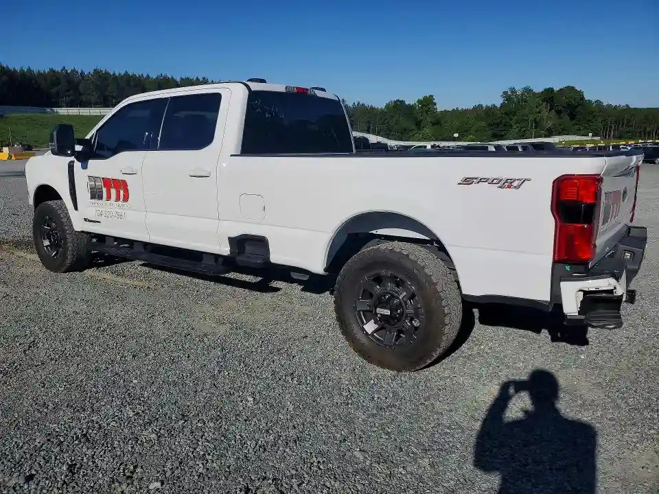 1FT8W2BT4PEC19500 2023 FORD F250-1