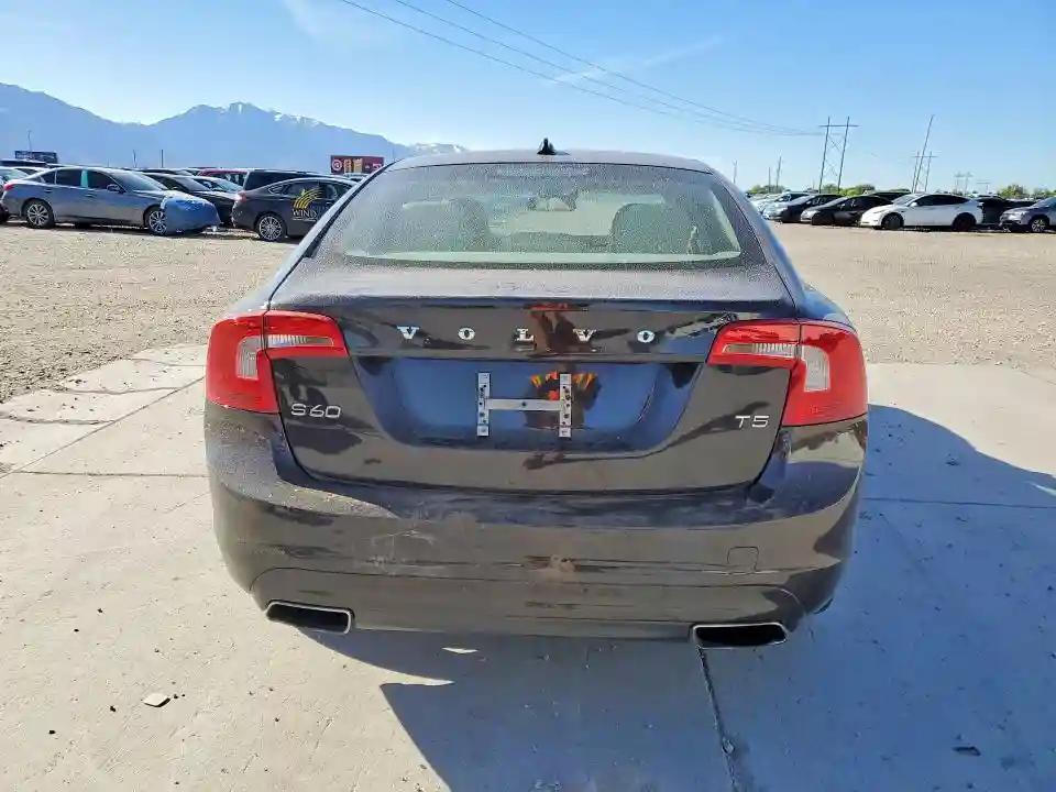 YV1612FS4E1299127 2014 VOLVO S60-5