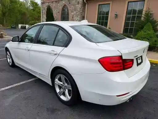 WBA3B3C59EJ979225 2014 BMW 3 SERIES-1