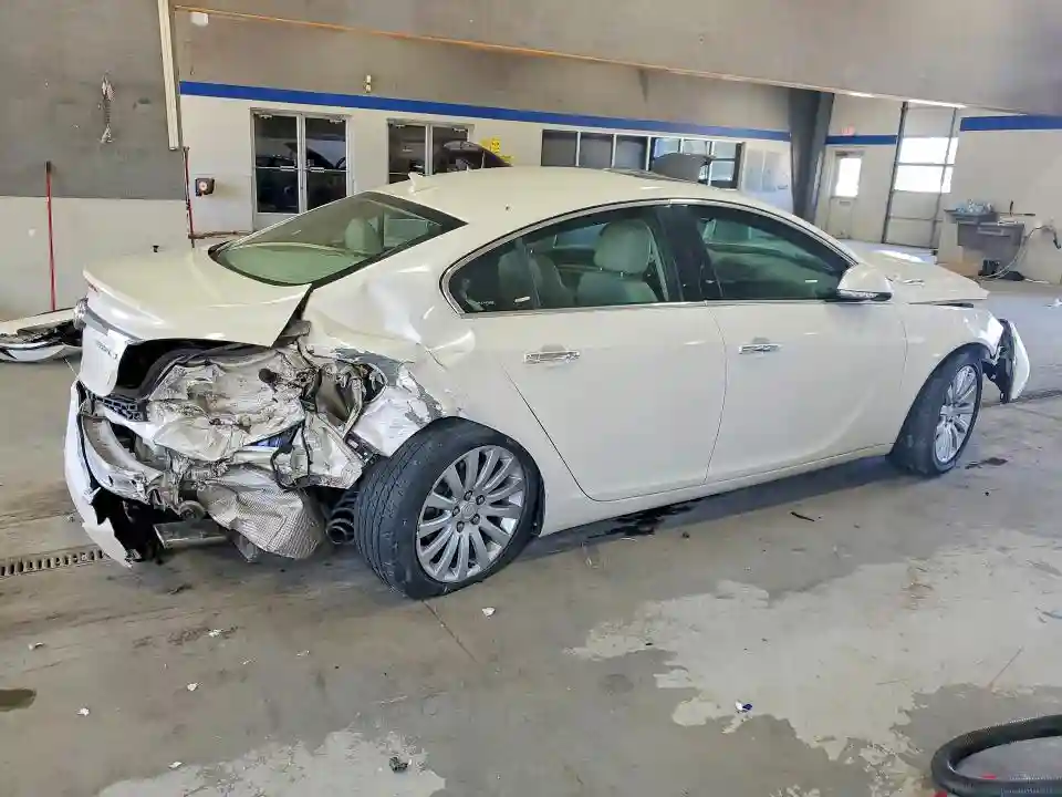 2G4GS5EV9D9204958 2013 BUICK REGAL-2