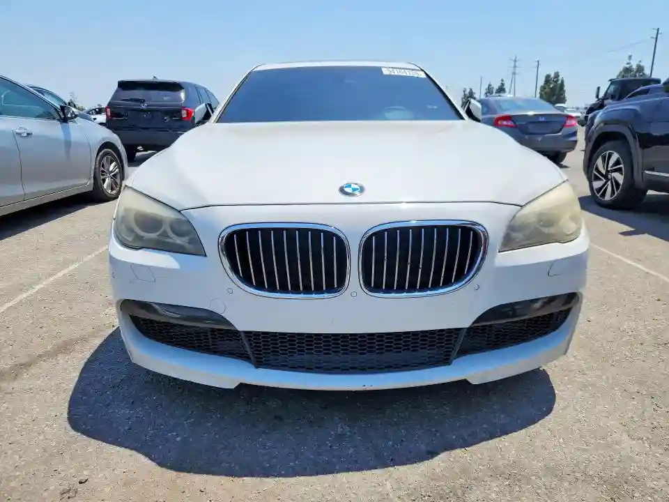 WBAYF4C56DD127525 2013 BMW 7 SERIES-4