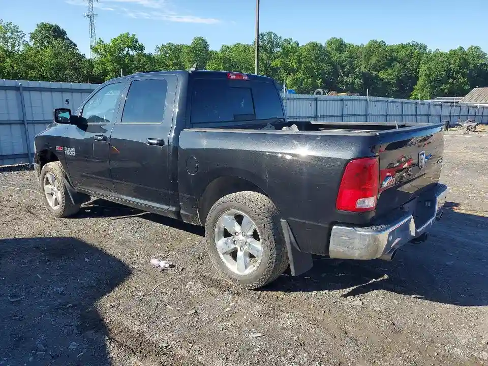 1C6RR7LM8FS731381 2015 RAM 1500-1