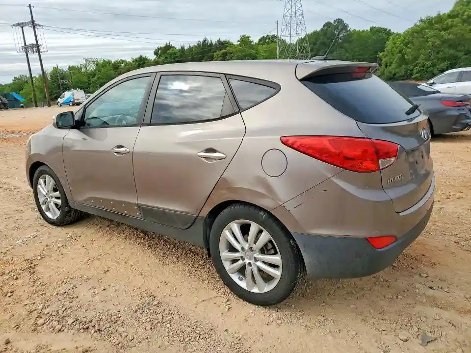 KM8JU3AC4BU197992 2011 HYUNDAI TUCSON-1
