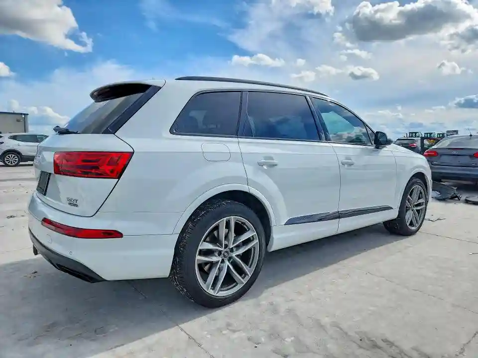 WA1VAAF75JD042598 2018 AUDI Q7-2