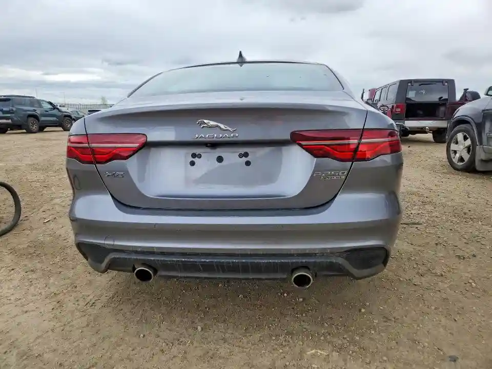 SAJAP4FX4LCP58567 2020 JAGUAR XE-5
