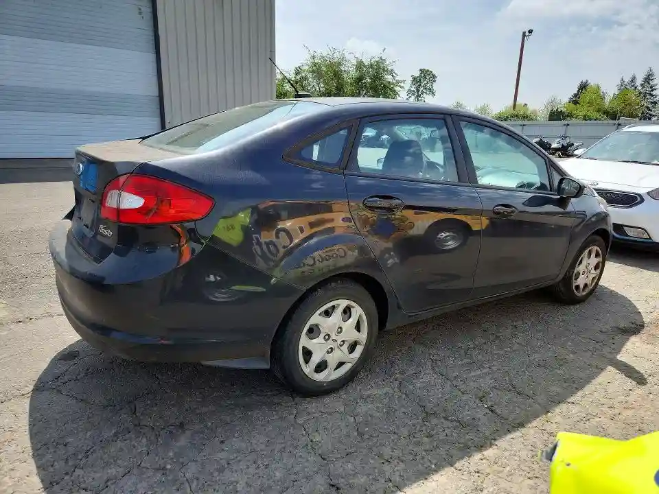 3FADP4BJ2DM129506 2013 FORD FIESTA-2