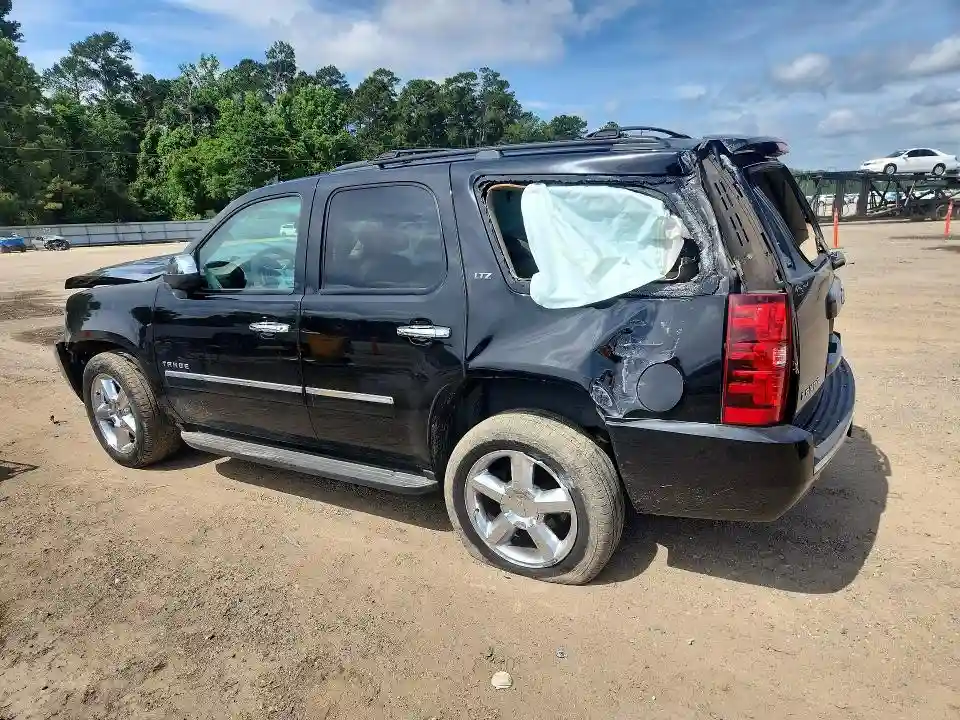 1GNSCCE01DR253296 2013 CHEVROLET TAHOE-1