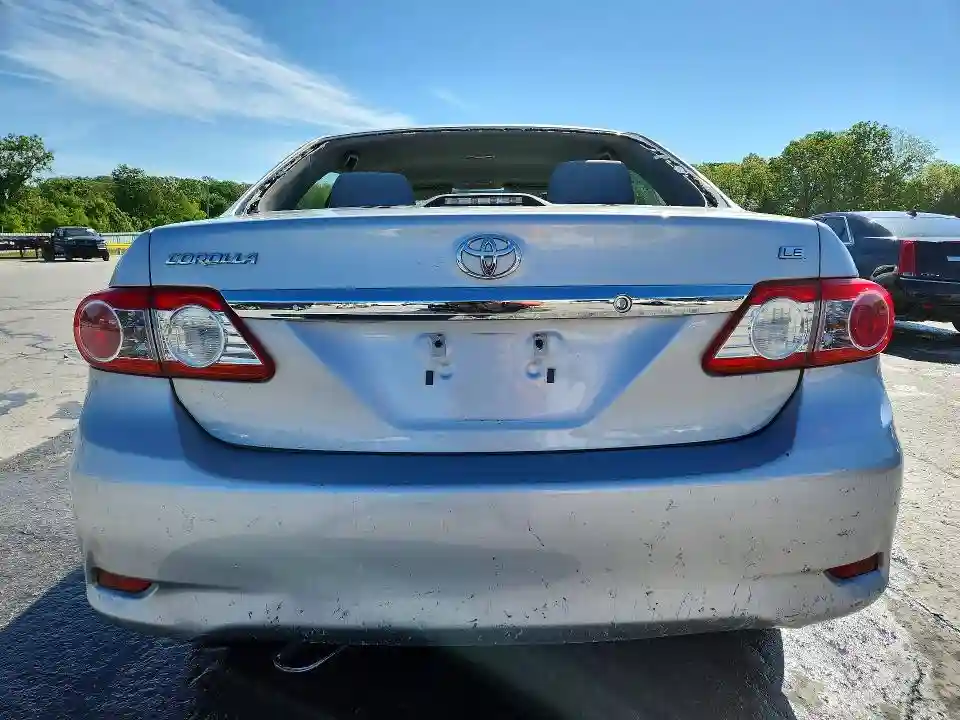 5YFBU4EE1CP029431 2012 TOYOTA COROLLA-5