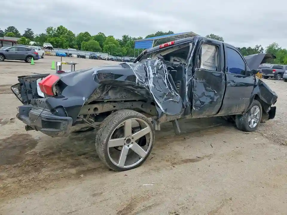 1GCRCPEC2JZ333517 2018 CHEVROLET ALL MODELS-2