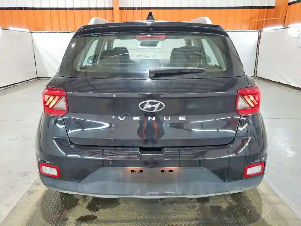 KMHRC8A33NU168748 2022 HYUNDAI VENUE-5