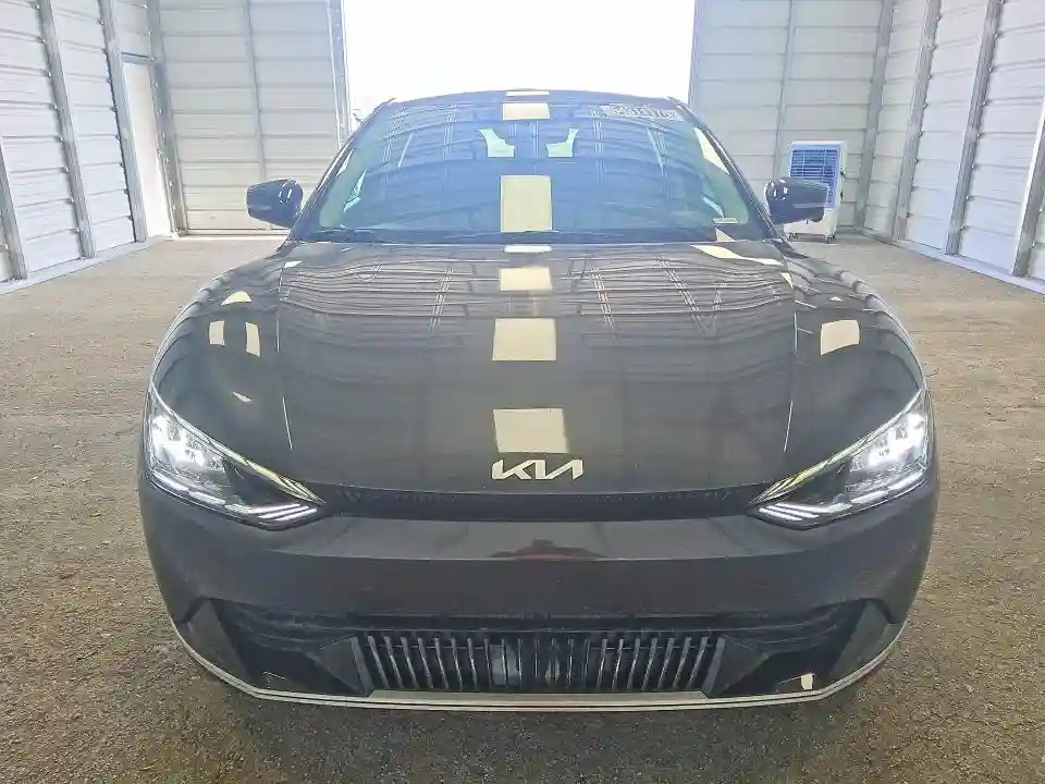KNDC34LA4P5127895 2023 KIA ALL OTHER-4