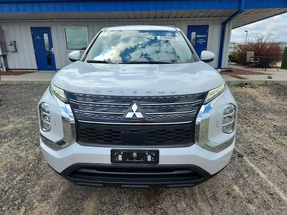 JA4J4TA82NZ041595 2022 MITSUBISHI OUTLANDER-4