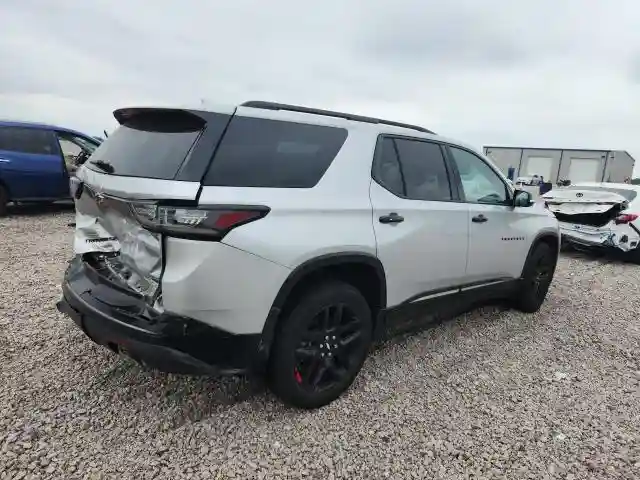 1GNEVJKW6JJ178576 2018 CHEVROLET TRAVERSE-2