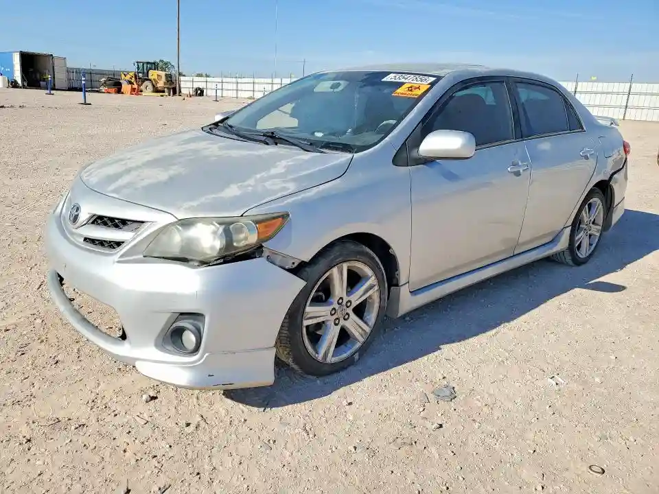 5YFBU4EE0DP092831 2013 TOYOTA COROLLA-0