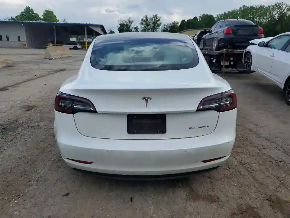 5YJ3E1EB7NF254327 2022 TESLA MODEL 3-5