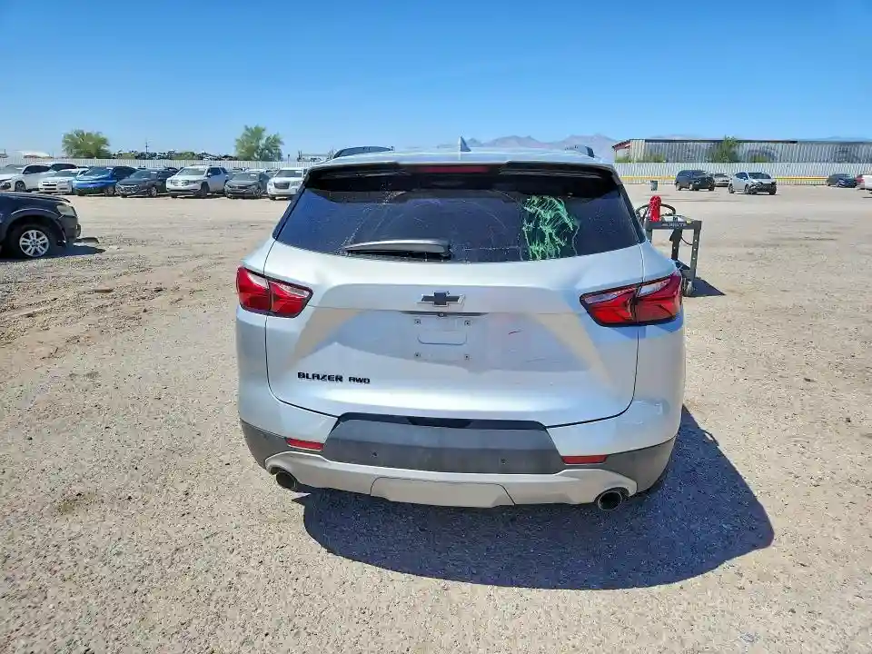 3GNKBGRS5KS690010 2019 CHEVROLET BLAZER-5