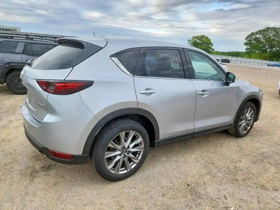 JM3KFBDM7M1388545 2021 MAZDA CX-5-2