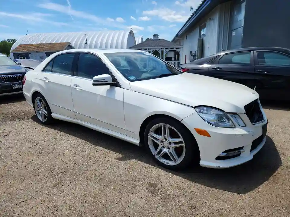 WDDHF8JB6DA715368 2013 MERCEDES-BENZ E-CLASS-3