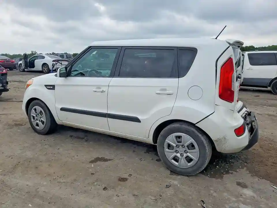 KNDJT2A54C7378397 2012 KIA SOUL BASE-1