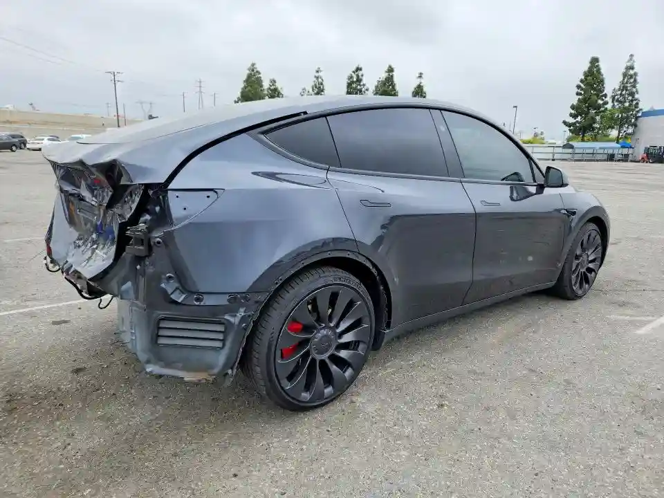7SAYGDEF3RF024491 2024 TESLA MODEL Y-2
