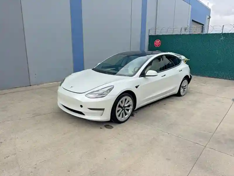 5YJ3E1EB1NF241508 2022 TESLA MODEL 3-1