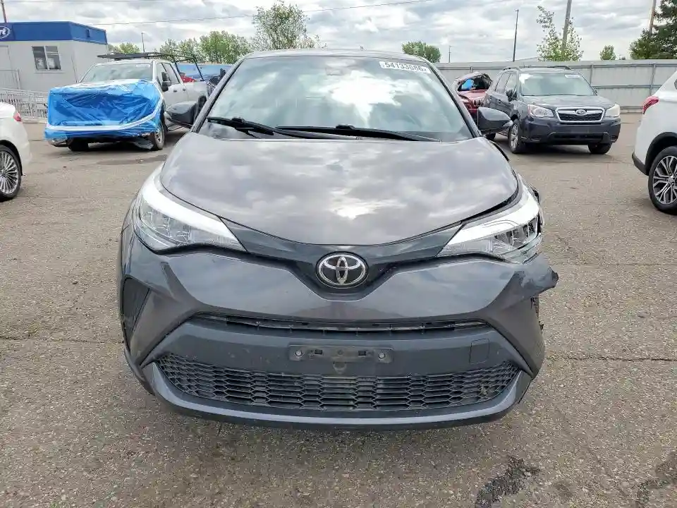 JTNKHMBX7M1096868 2021 TOYOTA C-HR-4