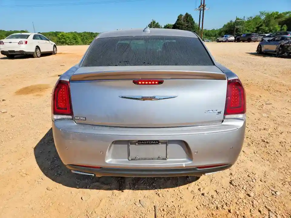 2C3CCABG2JH266691 2018 CHRYSLER 300-5